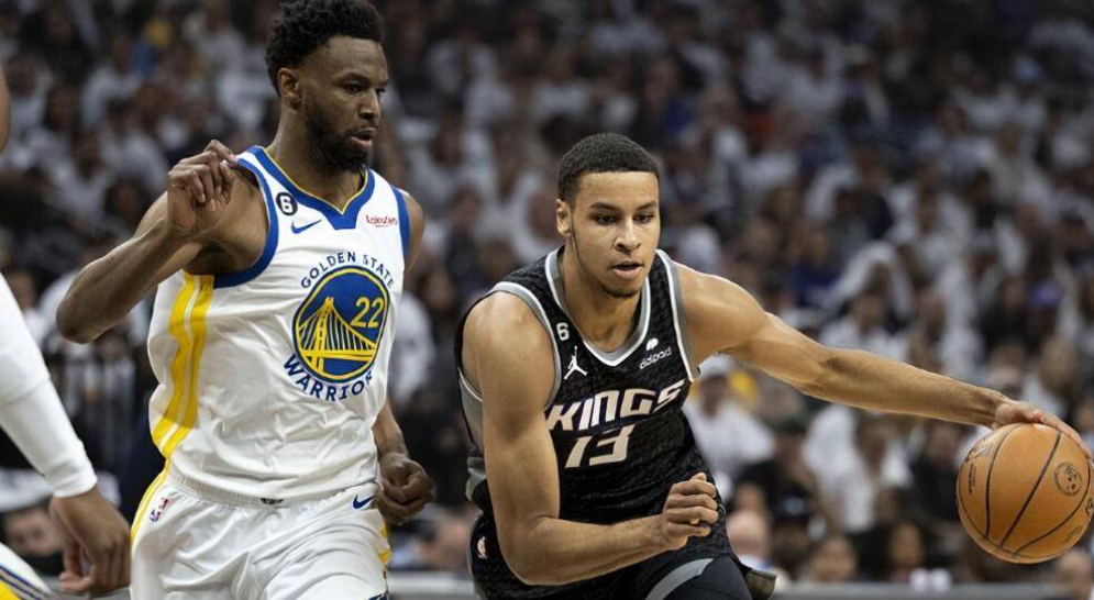 爱游戏-Ning连续七场比赛得分超过大比分获胜，勇士不断突破！上演精彩一战的简单介绍-爱游戏